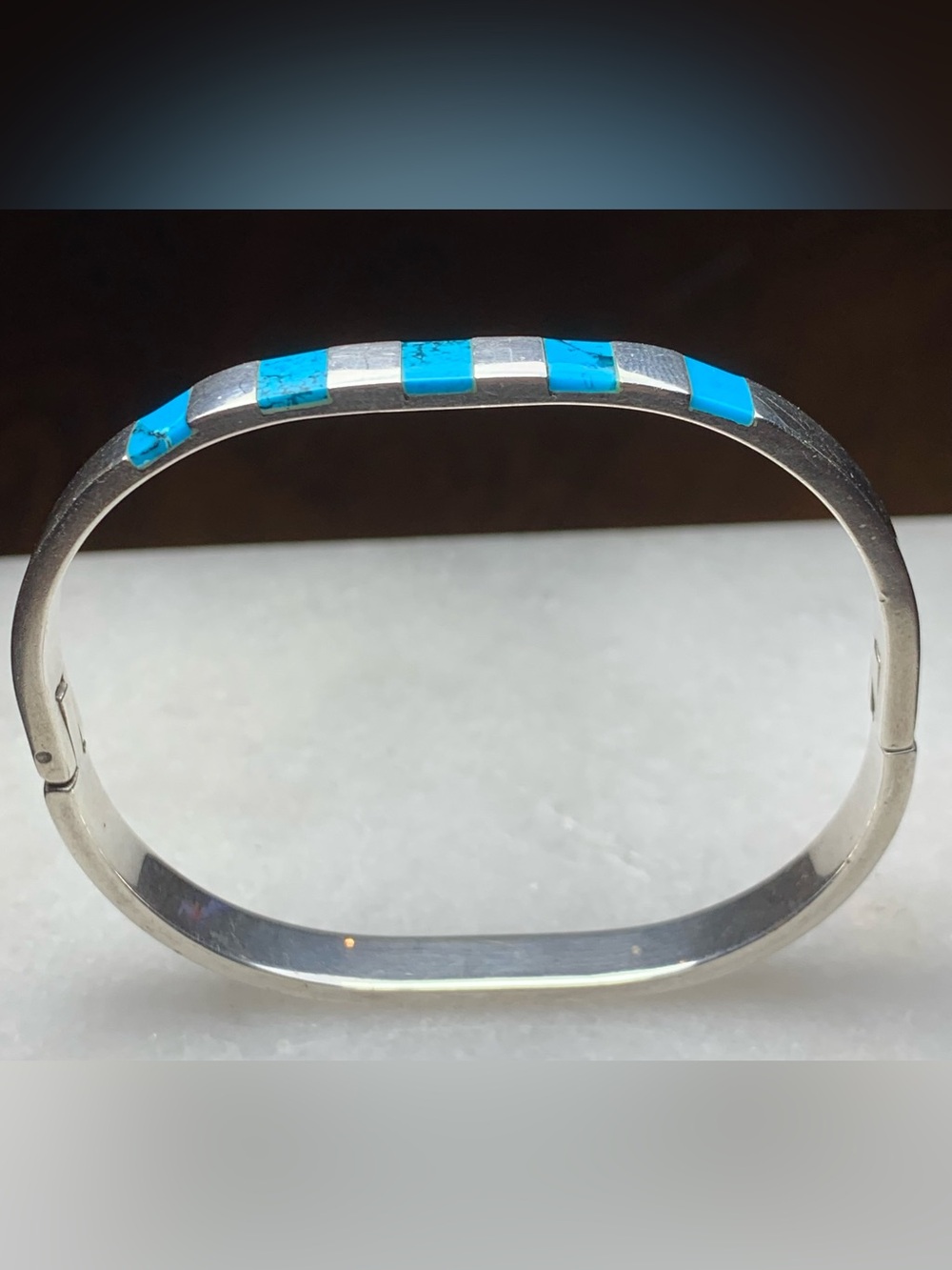 Vintage Mexico 925 Sterling Silver Turquoise Inlay Hinged Bracelet 8 inches 27g